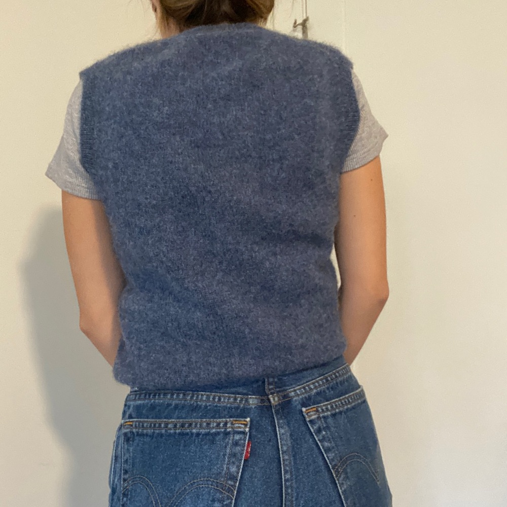 Sweatervest - Picture 4 of 4